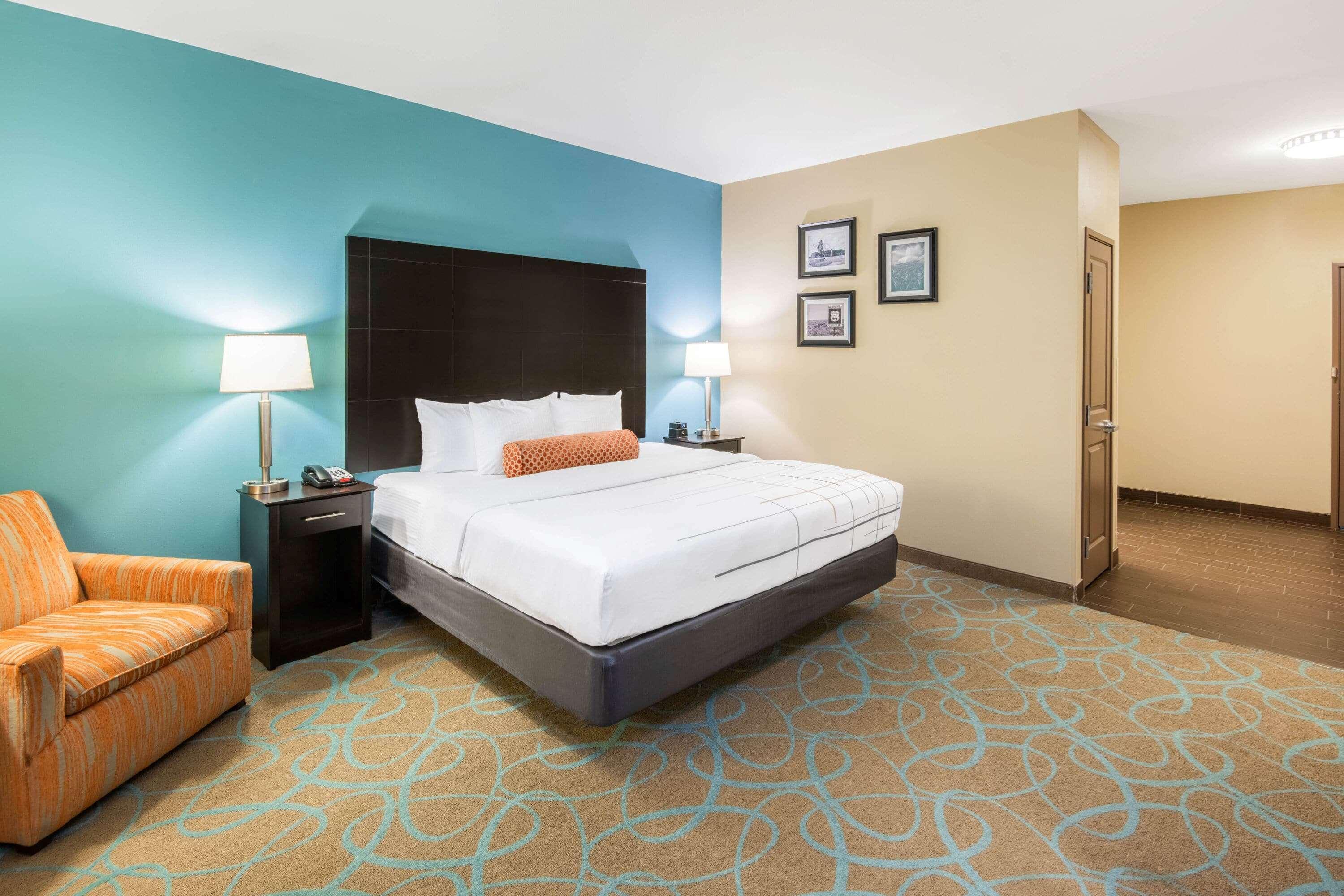 La Quinta By Wyndham Clinton Historic Route 66 Hotel Екстериор снимка