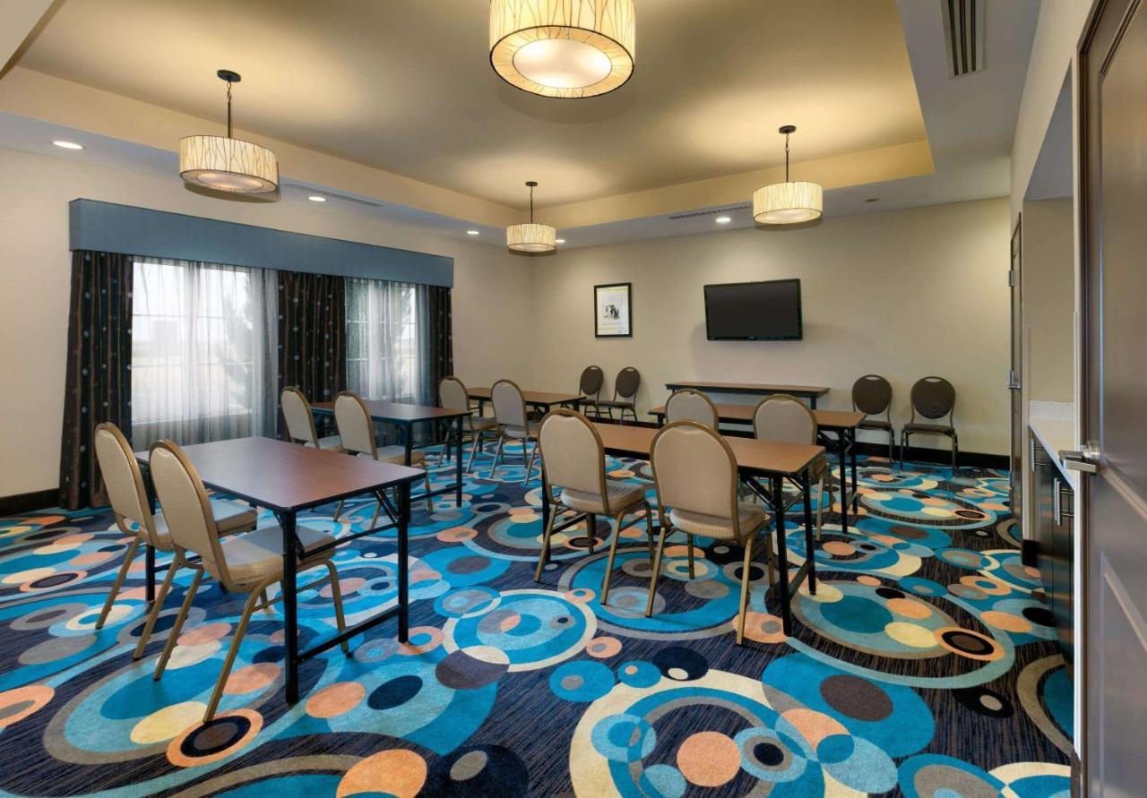 La Quinta By Wyndham Clinton Historic Route 66 Hotel Екстериор снимка